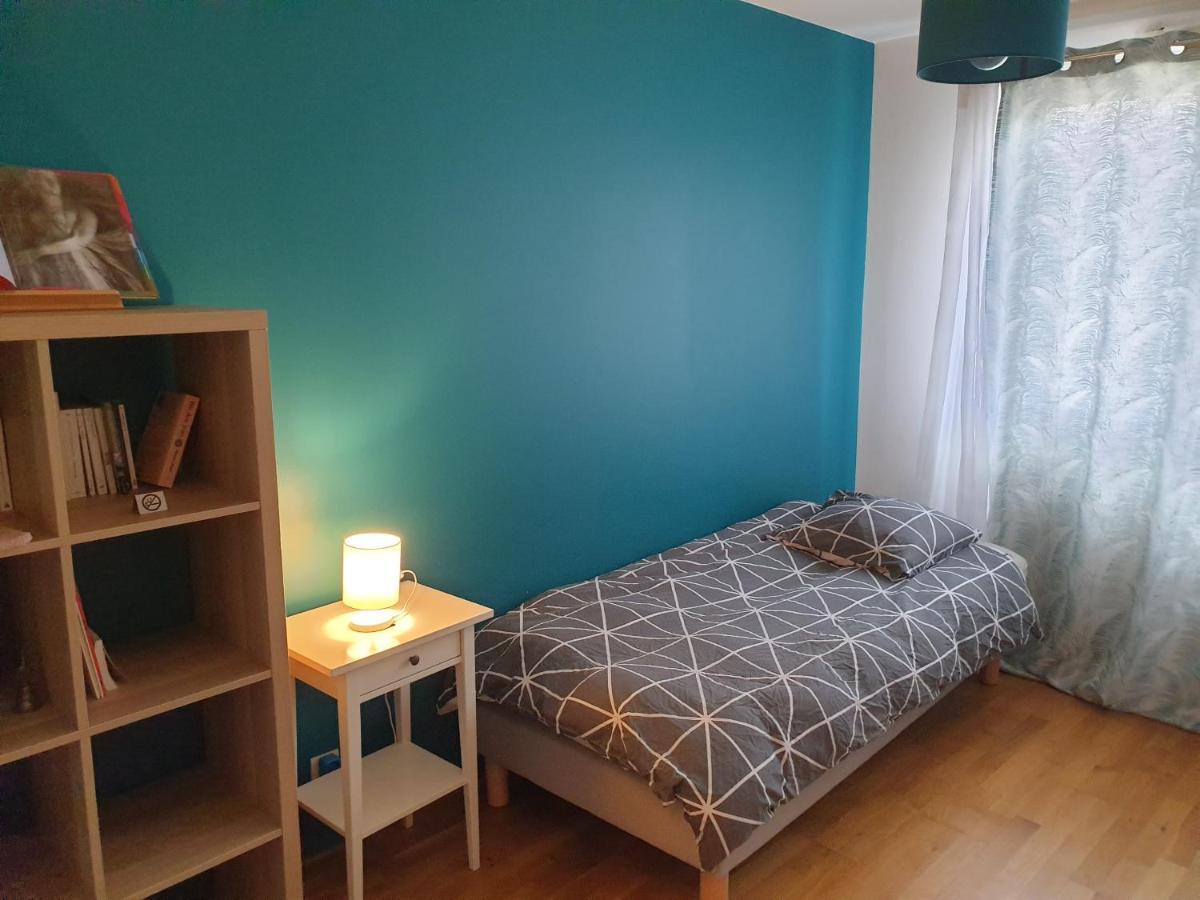 Spacieux Et Calme, Style Parisien, Toutes Commodites, Ideal Pour Un Sejour Authentique Сен-Дені Екстер'єр фото